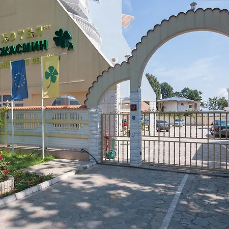 Отель Jasmin Village 3*