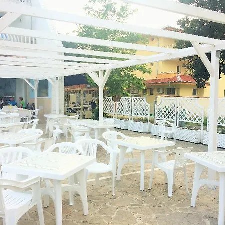 Jasmin Village Китен