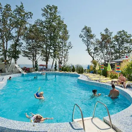 Jasmin Village Отель 3*