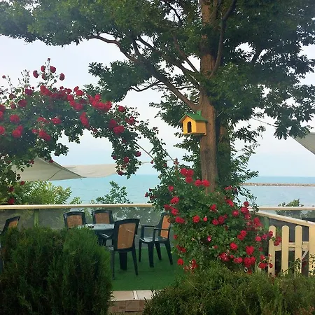 Jasmin Village 3*